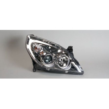 Hauptscheinwerfer 043017