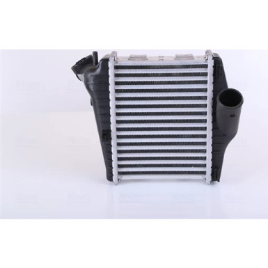 96177 Ladeluftkühler ** FIRST FIT **