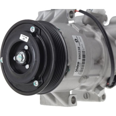 690238 Kompressor, Klimaanlage VALEO CORE-FLEX
