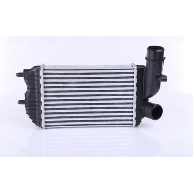 96889 Ladeluftkühler ** FIRST FIT ** 96889 Ladeluftkühler ** FIRST FIT **