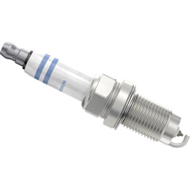 BOSCH Zündspule-Set 4 x Zündspule + 4 x Zündkerze