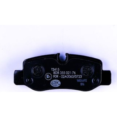 Hella Bremsbelagsatz, Scheibenbremse 8DB 355 021-761 Hella Bremsbelagsatz, Scheibenbremse 8DB 355 021-761