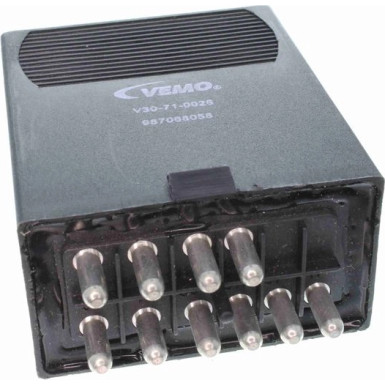 V30-71-0026 Relais, Kraftstoffpumpe Original VEMO Qualität