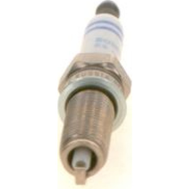 4x BOSCH Zündkerze 0 242 135 527 Nickel