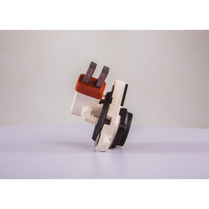 Generatorregler 2 127 311 001 Generatorregler 2 127 311 001