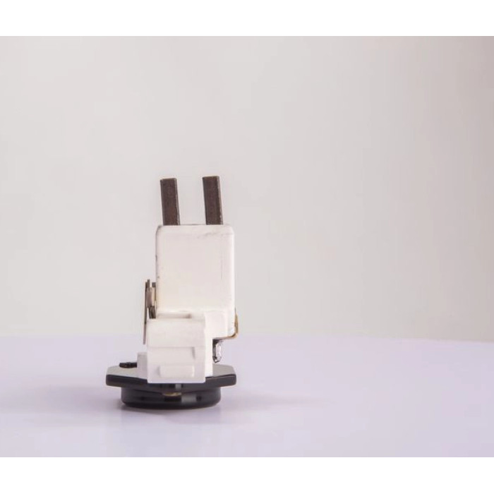 BOSCH 1 197 311 223 Generatorregler