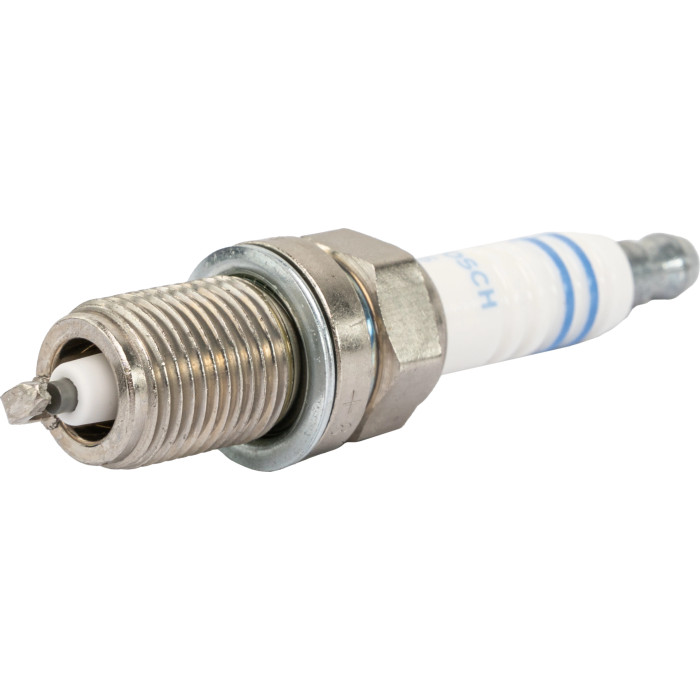 4 x BOSCH Zündkerze 0 242 235 666 4 x BOSCH Zündkerze 0 242 235 666