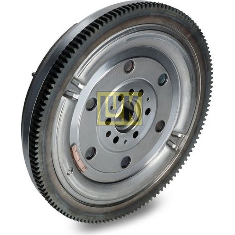Schwungrad 415 0799 10