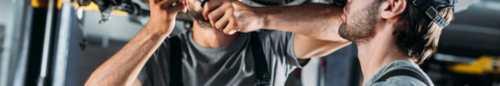 Koppelstange wechseln – Funktion, Symptome und Austausch im Überblick Koppelstange wechseln – Funktion, Symptome und Austausch im Überblick