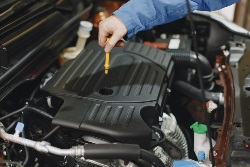 Warum der regelmäßige Ölwechsel deinen Motor schützt